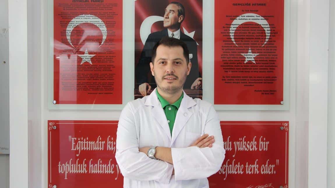 İLHAN UÇAR - Türkçe Öğretmeni